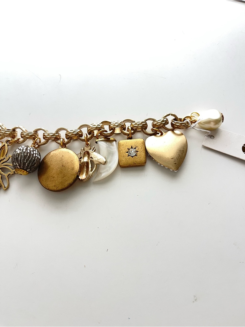New Anthropologie x John Wind Gold Charm Bracelet - Picture 4 of 10